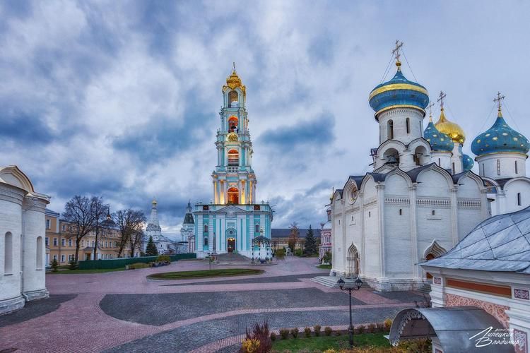 Ретро-рейс: от русского Ватикана до хрустальной сказки