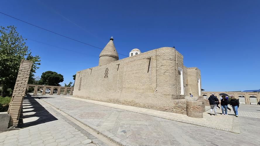 Сказка без границ: Новый год в сердце Востока