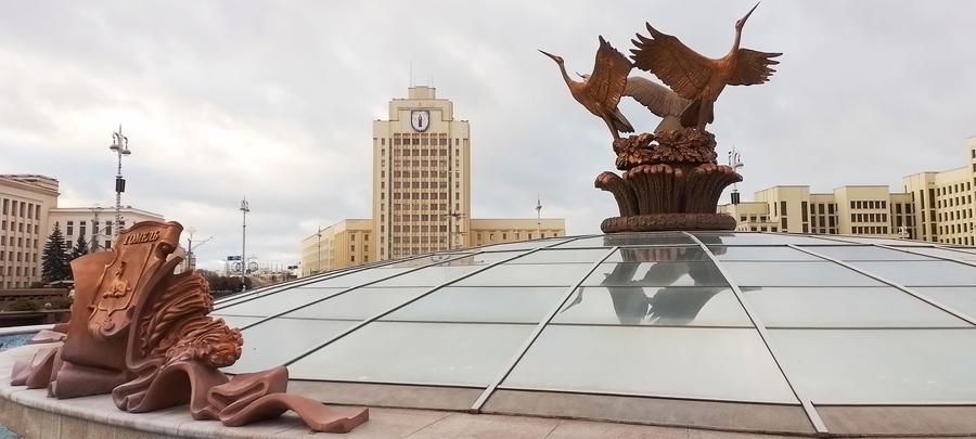 Автобус| Минск зимой: в гостях у Нового года и гостиного очага из Нижнего Новгорода